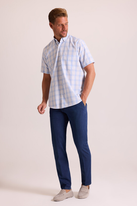 Erkek Bej Kısa Kollu Regular Fit Yaka Düğmeli Kareli Gömlek