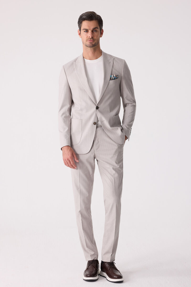 Erkek Bej Slim Fit Çizgili Torba Cep Jogger Pantolonlu Sivri Yaka Takım Elbise - 3