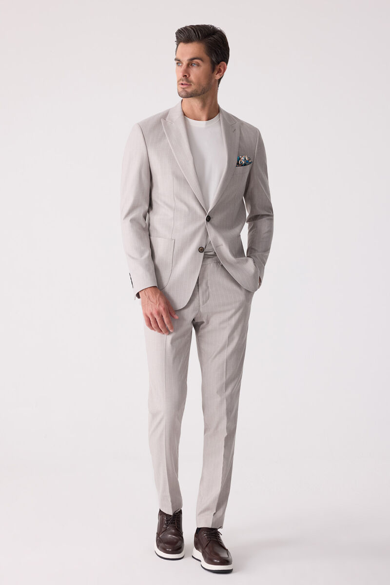 Erkek Bej Slim Fit Çizgili Torba Cep Jogger Pantolonlu Sivri Yaka Takım Elbise - 4