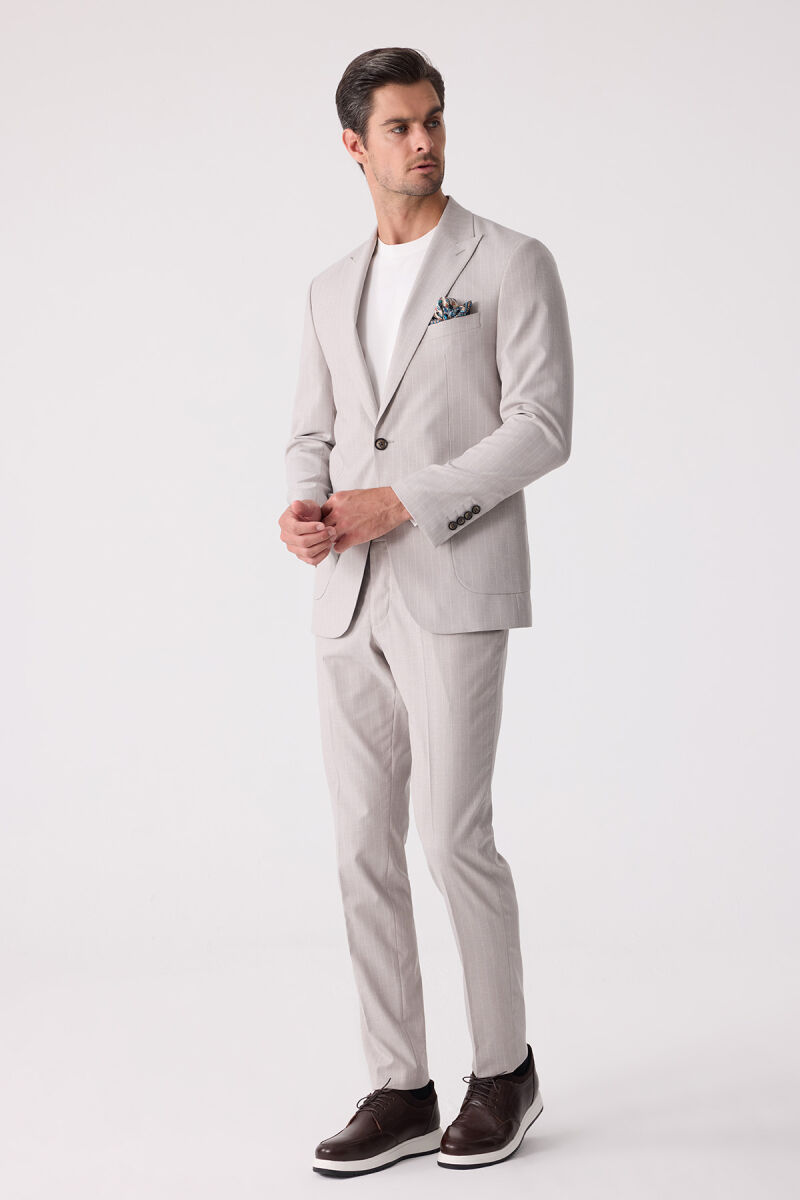 Erkek Bej Slim Fit Çizgili Torba Cep Jogger Pantolonlu Sivri Yaka Takım Elbise - 6