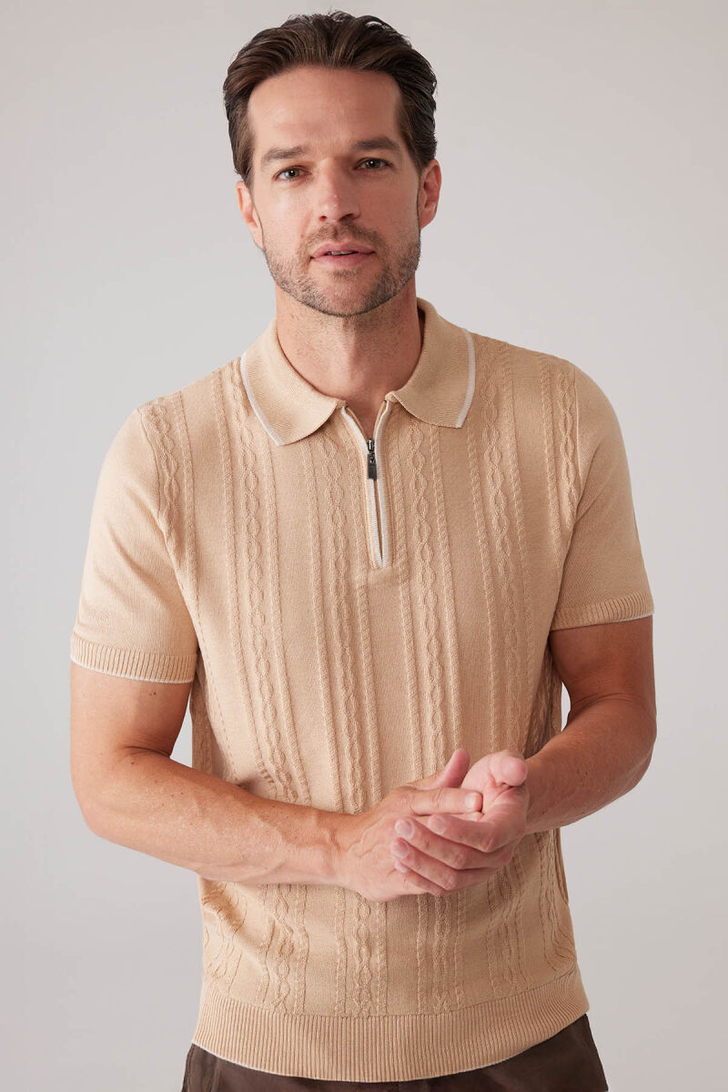 Erkek Bej Slim Fit Örgü Desen Fermuarlı Polo Yaka Tişört - 1