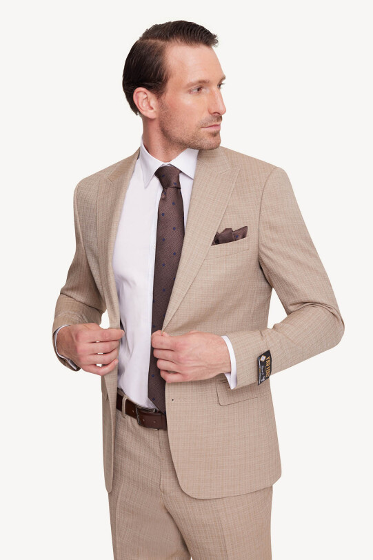 Erkek Bej Slim Fit Sivri Yaka Takım Elbise