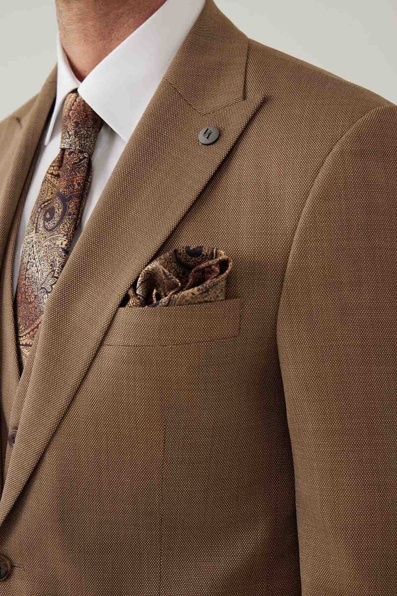 Erkek Bej Slim Fit Yelekli Sivri Yaka Takım Elbise - 7