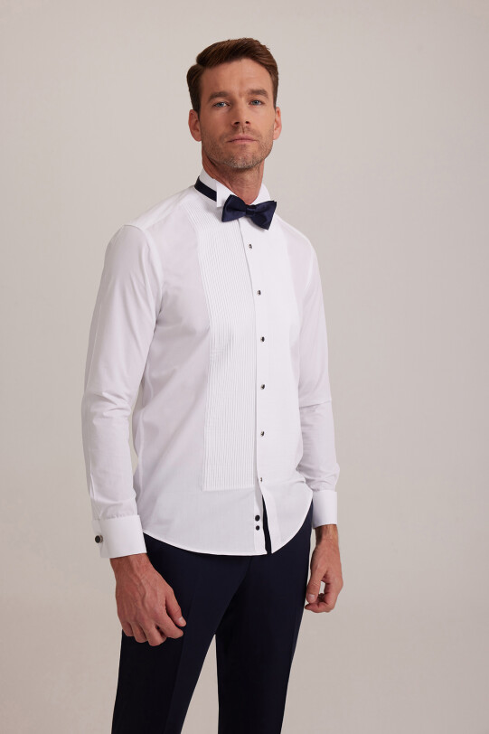 Erkek Beyaz Ata Yaka Slim Fit Piliseli Gömlek