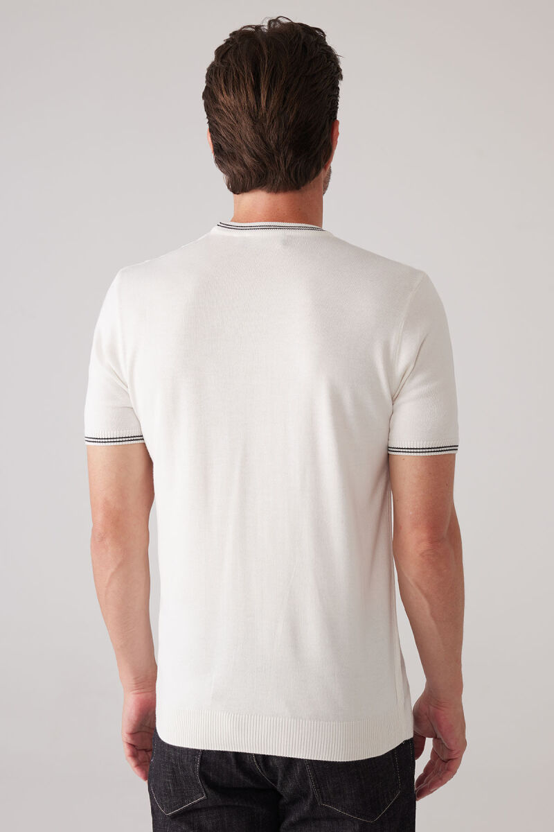 Erkek Beyaz Slim Fit Bisiklet Yaka Çizgili Saç Örgü Kısa Kollu Tişört - 8