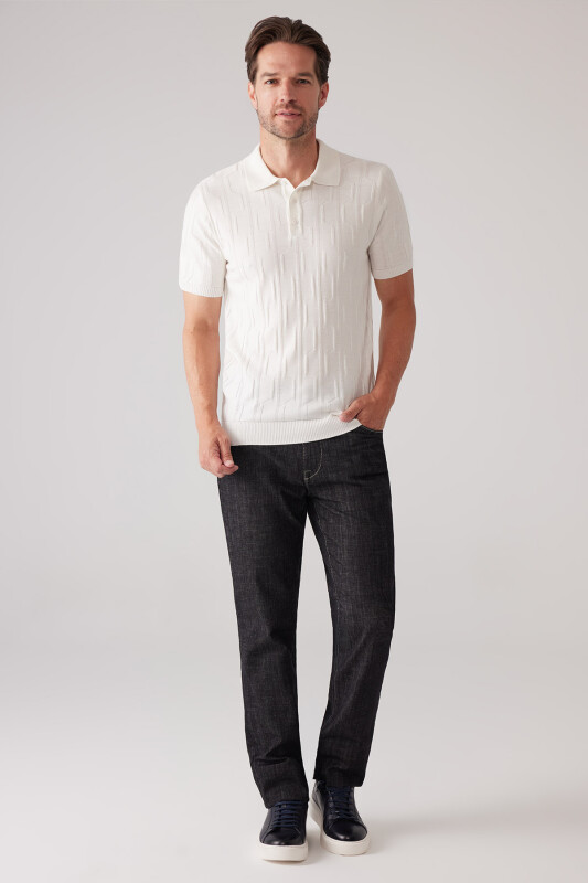 Erkek Beyaz Slim Fit Dokulu Örme Polo Yaka Tişört