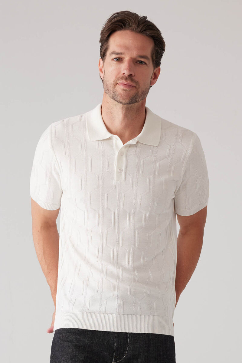 Erkek Beyaz Slim Fit Dokulu Örme Polo Yaka Tişört - 4