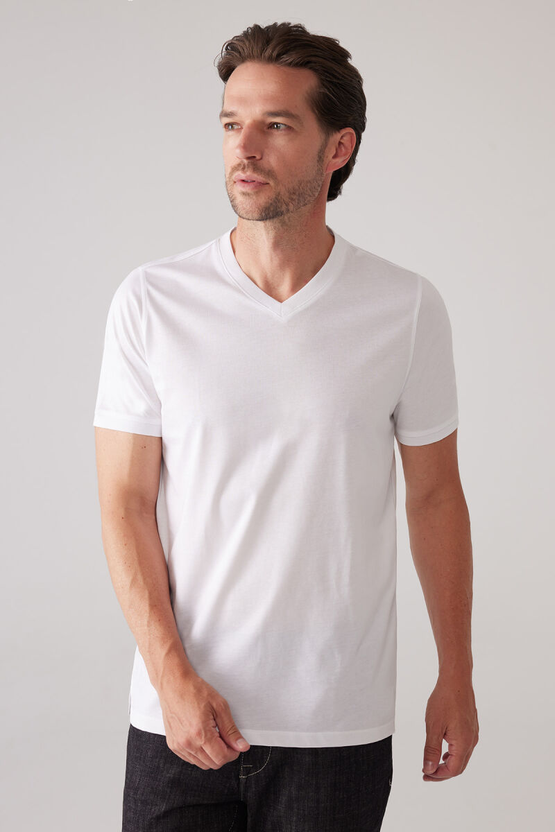 Erkek Beyaz Slim Fit Merserize Pamuk V Yaka Tişört - 6