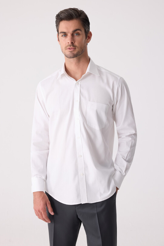 Erkek Beyaz Uzun Kol Klasik Kesim Çizgili Gömlek