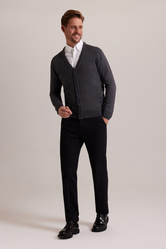 Erkek Gri Düğmeli Triko Hırka