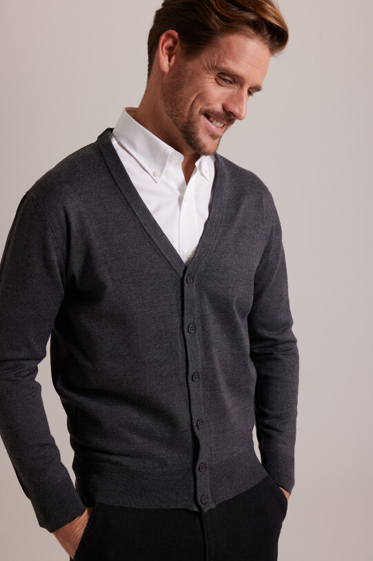 Erkek Gri Düğmeli Triko Hırka