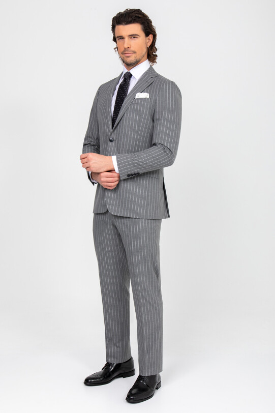 Erkek Gri Regular Fit Çift Yırtmaç Takım Elbise