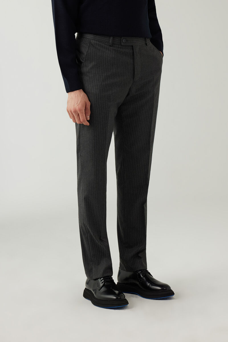 Erkek Gri Regular Fit Çizgili Yün Kumaş Pantolon - 3