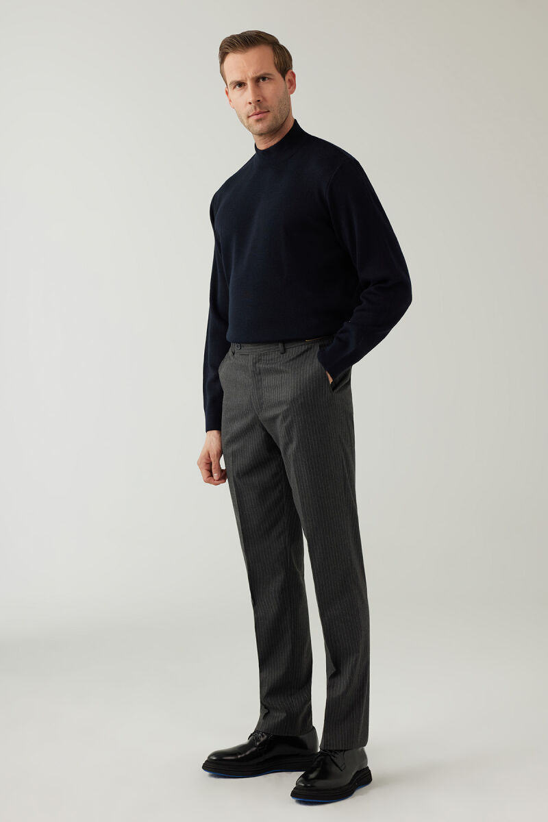 Erkek Gri Regular Fit Çizgili Yün Kumaş Pantolon - 5