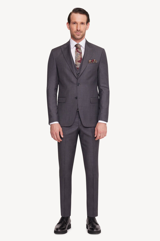 Erkek Gri Slim Fit Sivri Yaka Yelekli Takım Elbise