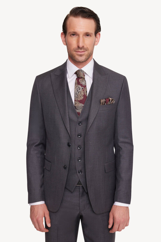 Erkek Gri Slim Fit Sivri Yaka Yelekli Takım Elbise