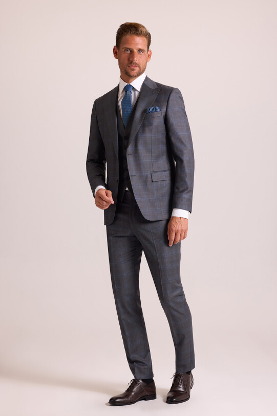 Erkek Gri Slim Fit Sivri Yaka Yelekli Yün Takım Elbise