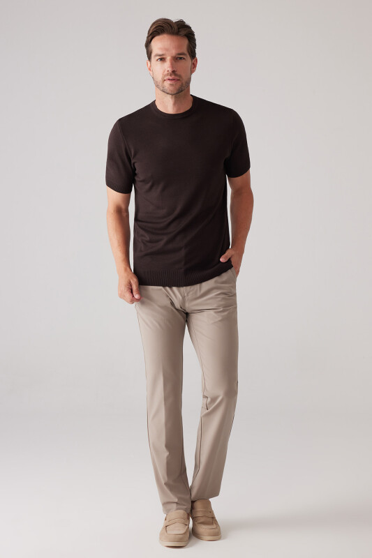 Erkek Kahverengi Slim Fit Bisiklet Yaka Yazlık Triko Tişört
