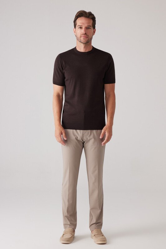 Erkek Kahverengi Slim Fit Bisiklet Yaka Yazlık Triko Tişört