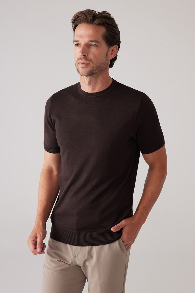 Erkek Kahverengi Slim Fit Bisiklet Yaka Yazlık Triko Tişört - 5