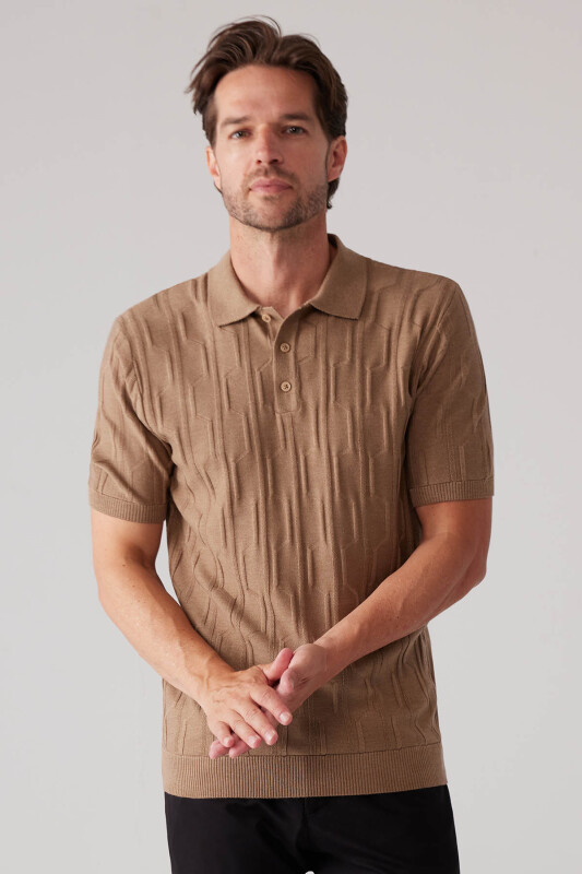 Erkek Koyu Bej Slim Fit Dokulu Örme Polo Yaka Tişört
