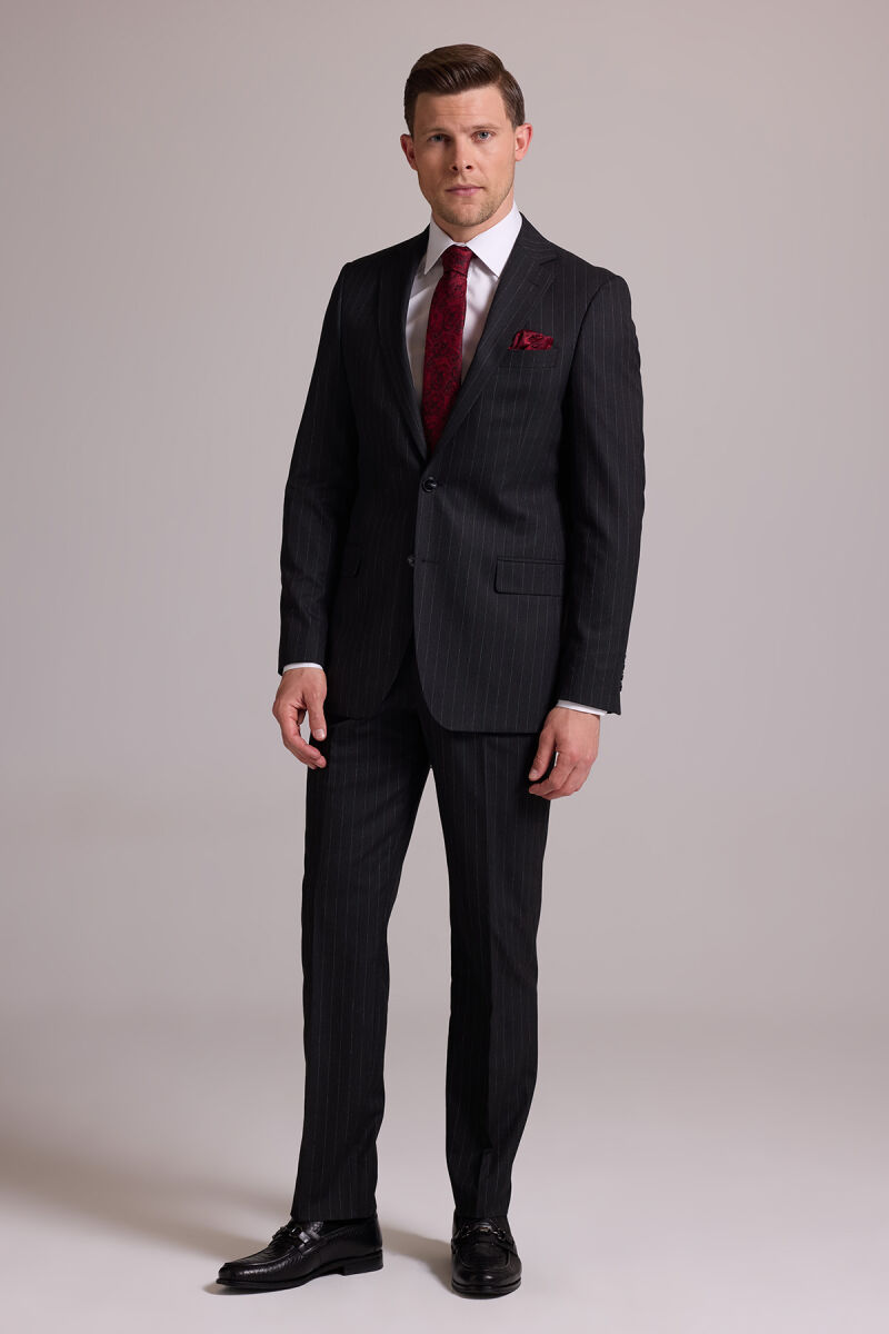 Erkek Koyu Gri Regular Fit Çift Yırtmaç Çizgili Takım Elbise - 3