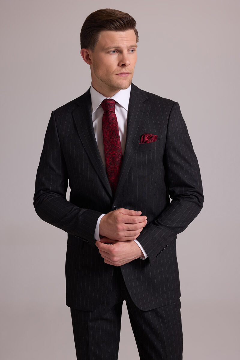 Erkek Koyu Gri Regular Fit Çift Yırtmaç Çizgili Takım Elbise - 5