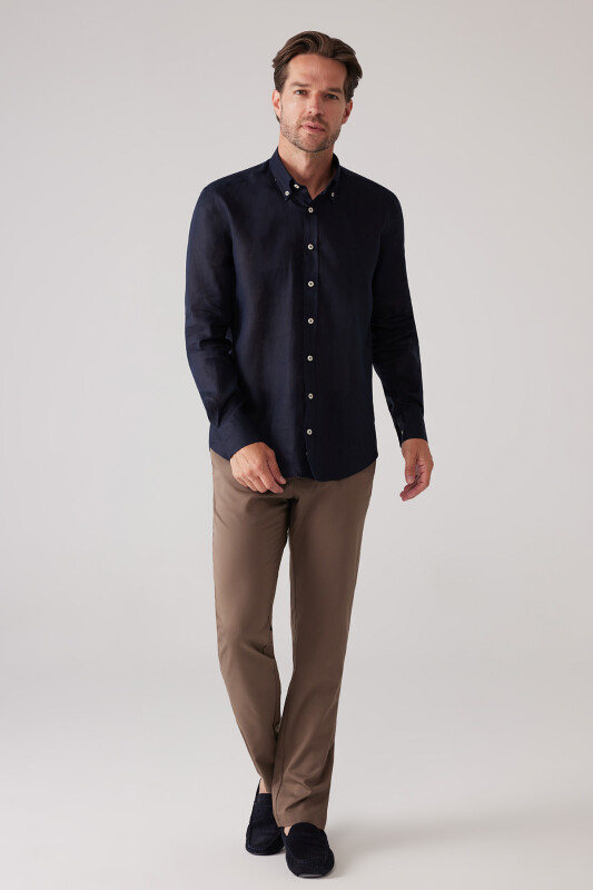 Erkek Koyu Lacivert Slim Fit Yaka Düğmeli %100 Keten Gömlek