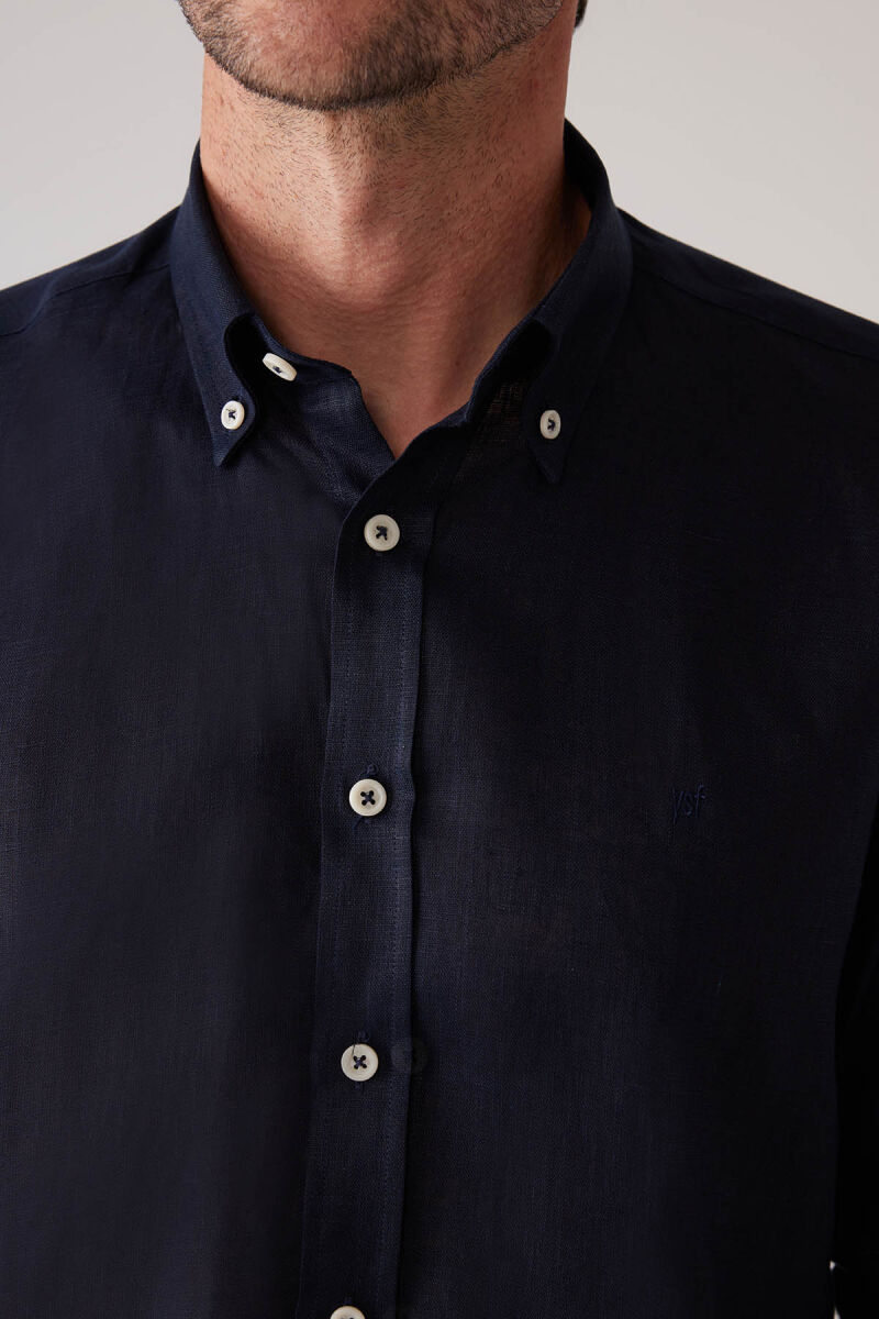 Erkek Koyu Lacivert Slim Fit Yaka Düğmeli %100 Keten Gömlek - 7