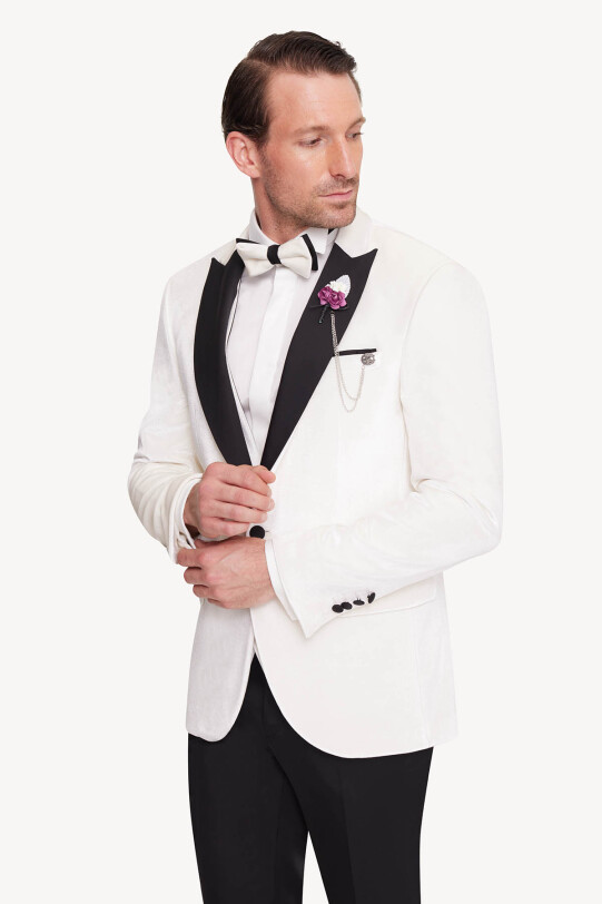 Erkek Krem Slim Fit Sivri Yaka Kadife Damatlık