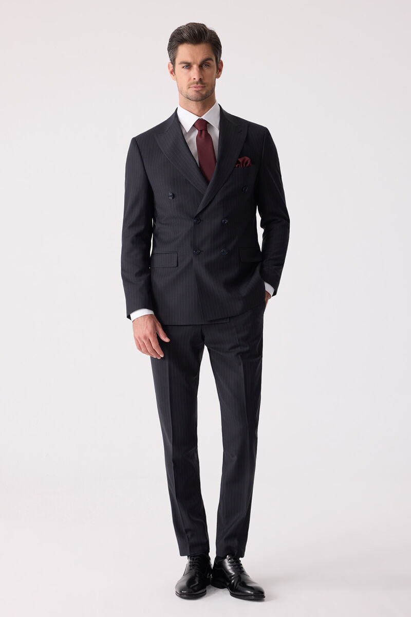 Erkek Lacivert Çizgili Slim Fit %100 Yün Çizgili Kruvaze Takım Elbise - 1