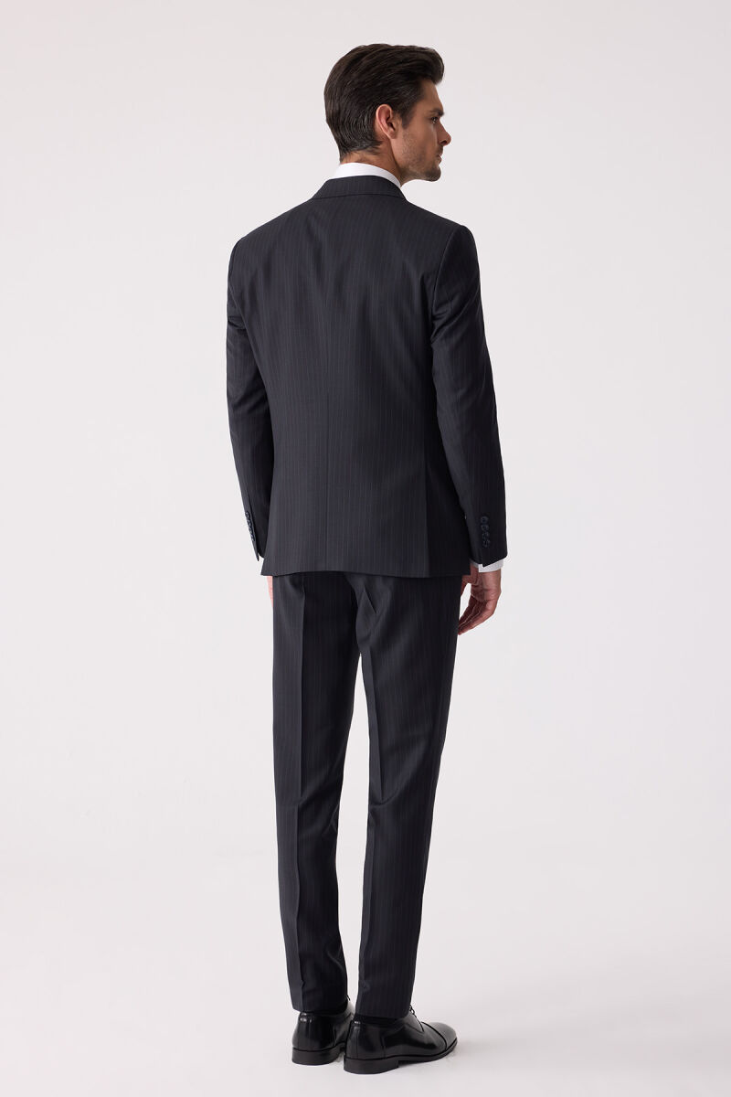Erkek Lacivert Çizgili Slim Fit %100 Yün Çizgili Kruvaze Takım Elbise - 12