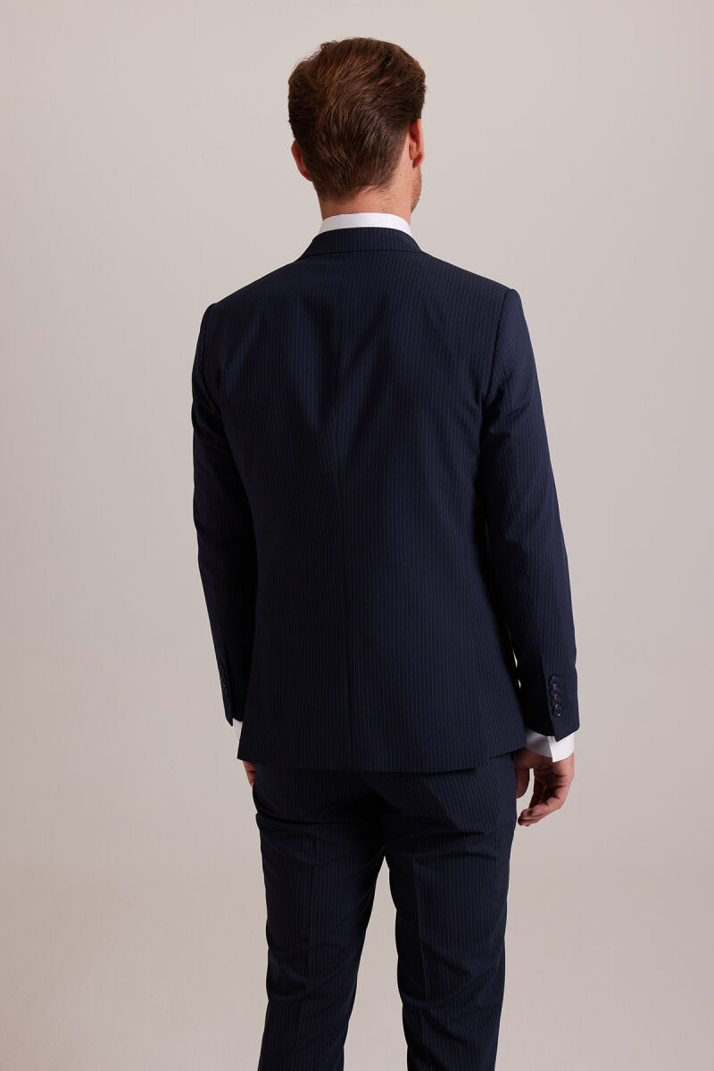 Erkek Lacivert Çizgili Slim Fit Sivri Yaka Yelekli Takım Elbise - 10