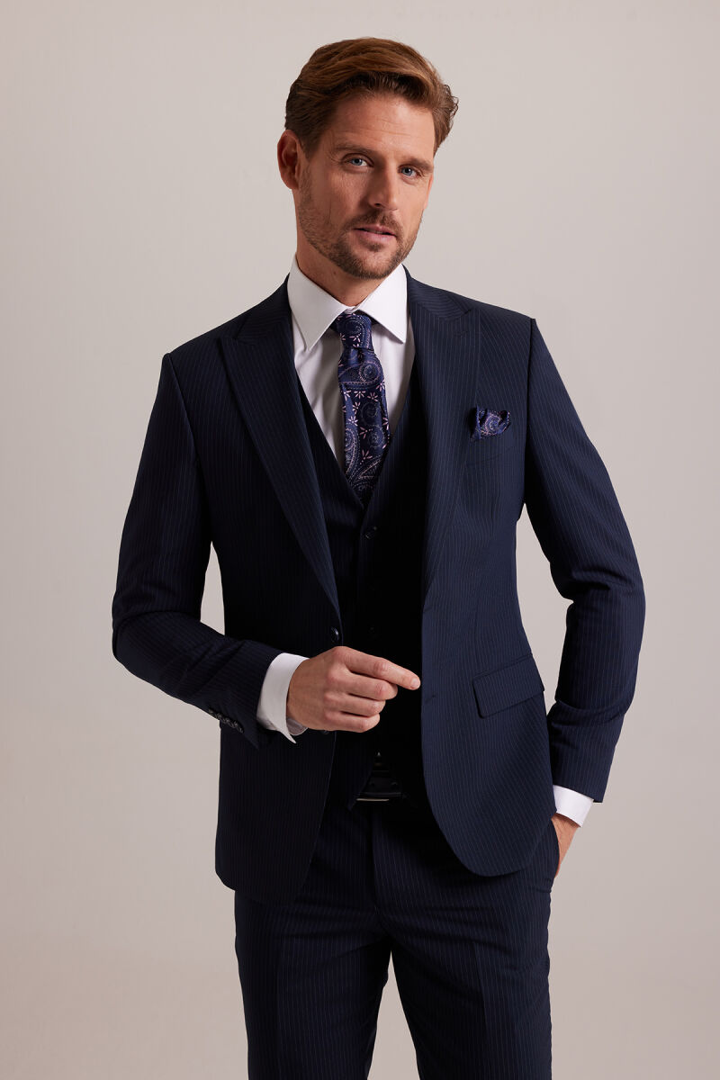 Erkek Lacivert Çizgili Slim Fit Sivri Yaka Yelekli Takım Elbise - 6