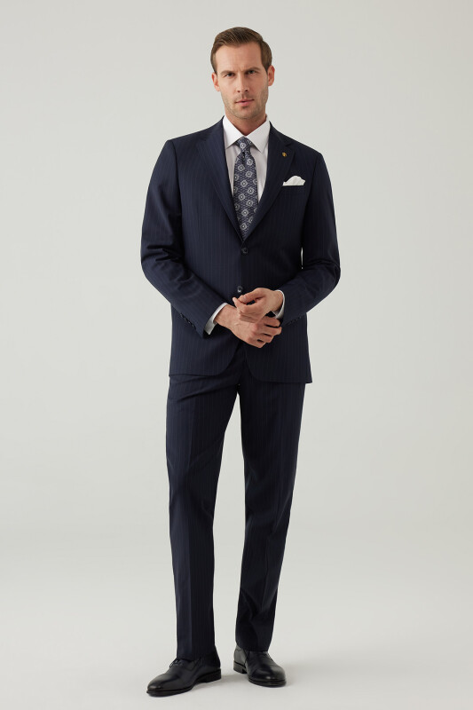 Erkek Lacivert Regular Fit Mono Yaka Yün Takım Elbise