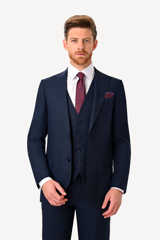 Erkek Lacivert Regular Fit Sivri Yaka Yelekli Takım Elbise