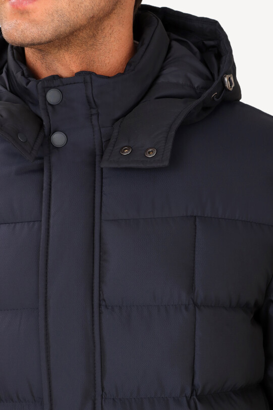 Erkek Lacivert Kapüşonlu Klasik Kaban