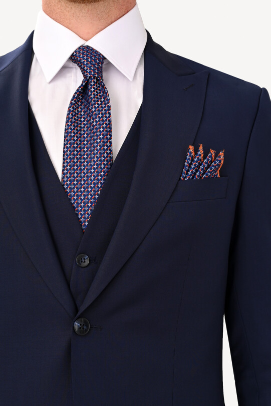 Erkek Lacivert Sivri Yaka Slim Fit Yelekli Takım Elbise