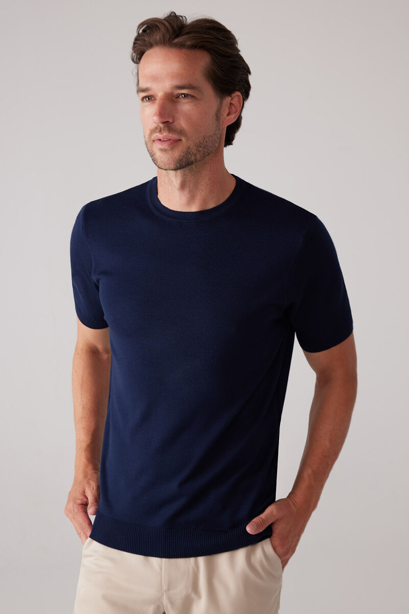 Erkek Lacivert Slim Fit Bisiklet Yaka Yazlık Triko Tişört - 5