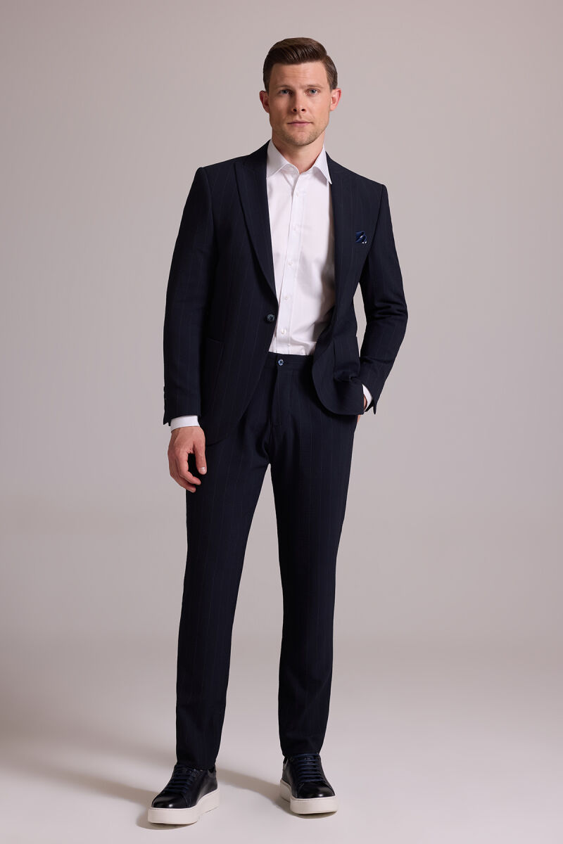 Erkek Lacivert Slim Fit Çizgili Tek Düğmeli Jogger Pantolonlu Takım Elbise - 2