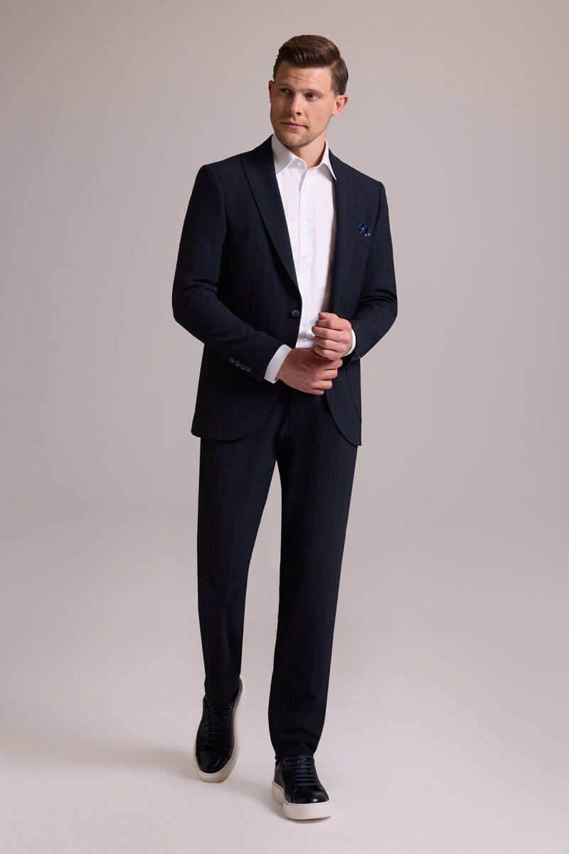 Erkek Lacivert Slim Fit Çizgili Tek Düğmeli Jogger Pantolonlu Takım Elbise - 5