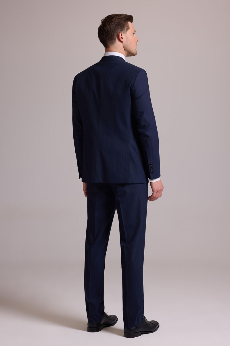 Erkek Lacivert Slim Fit Sivri Yaka Yelekli %100 Yün Takım Elbise - 12