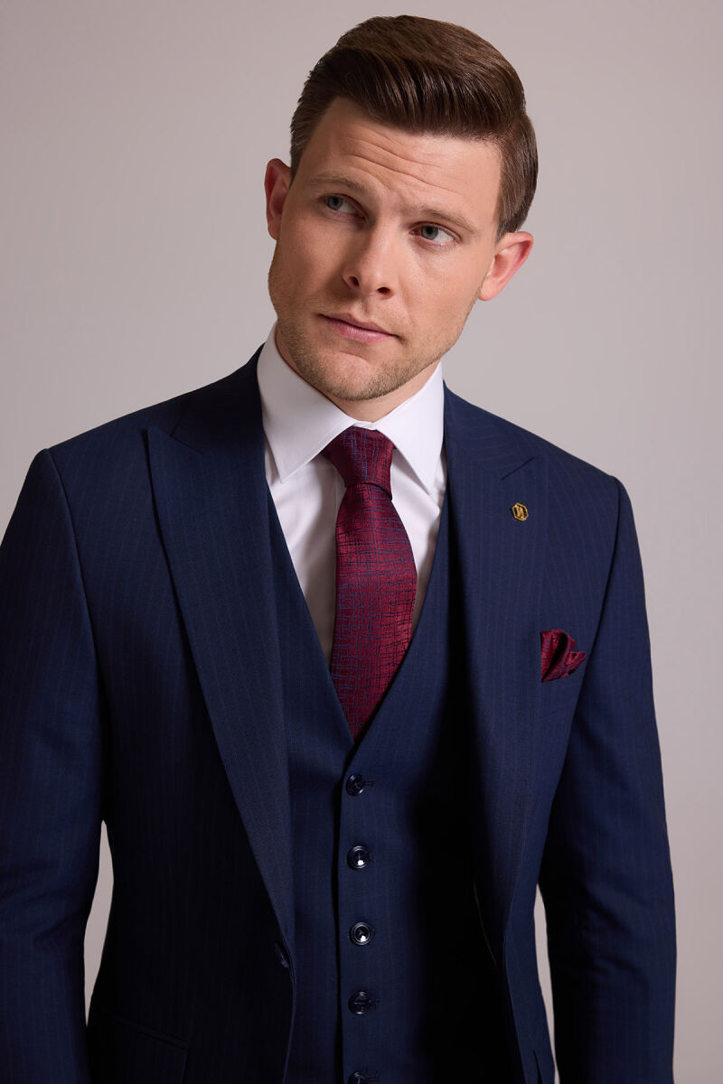 Erkek Lacivert Slim Fit Sivri Yaka Yelekli %100 Yün Takım Elbise - 8