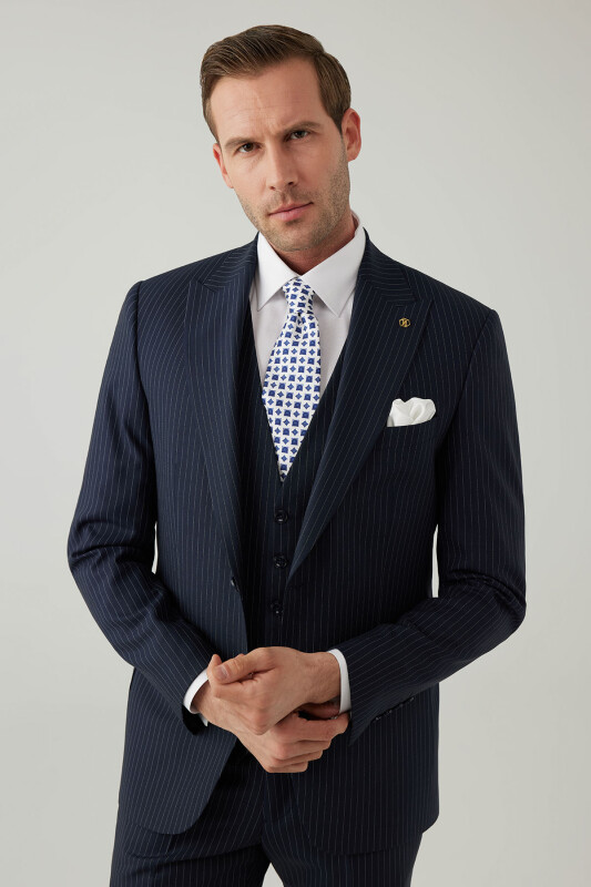 Erkek Lacivert Slim Fit Sivri Yaka Yelekli Yün Takım elbise