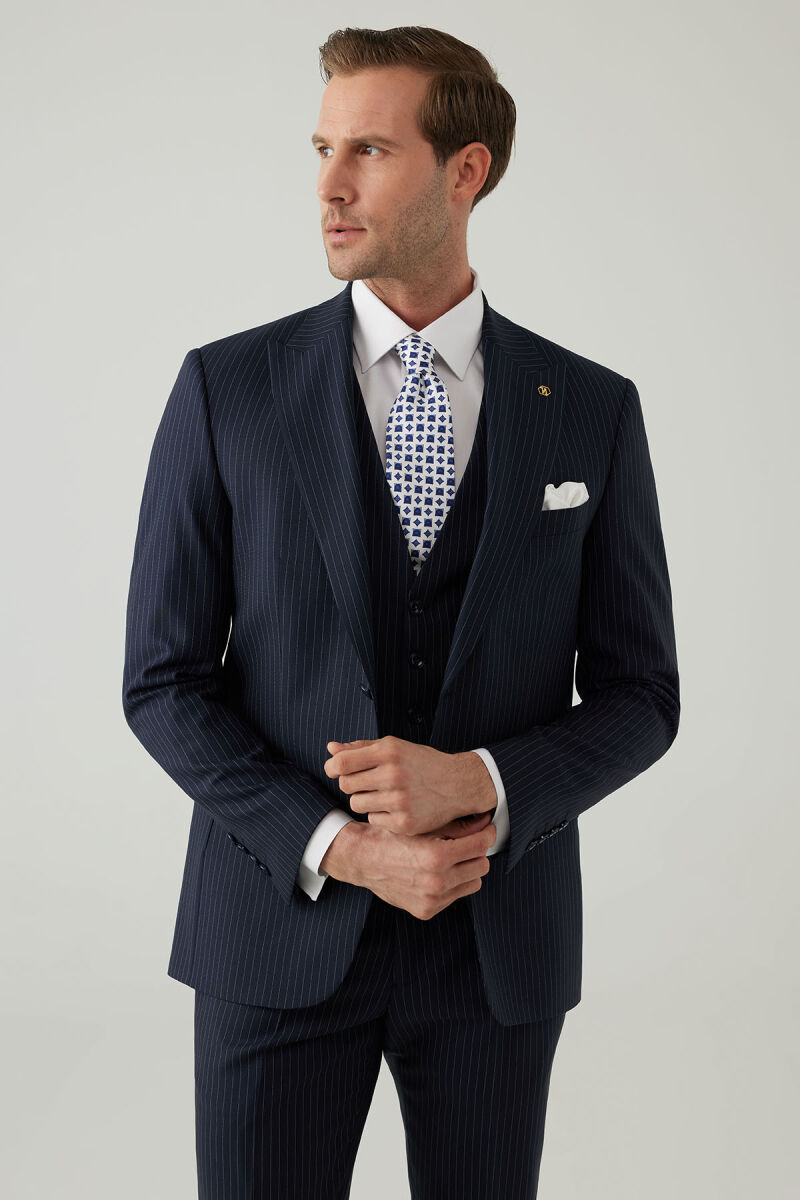 Erkek Lacivert Slim Fit Sivri Yaka Yelekli Yün Takım elbise - 4