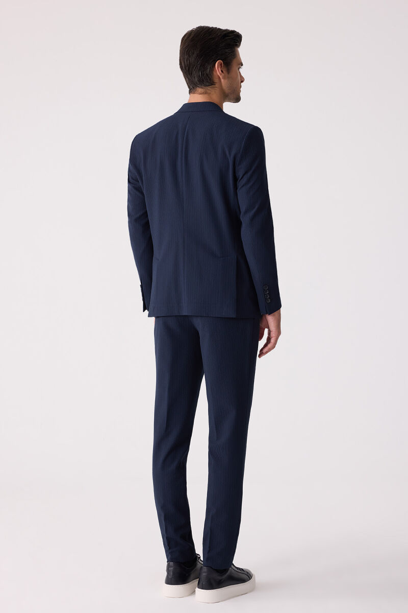 Erkek Lacivert Slim Fit Torba Cep Çizgili Jogger Pantolonlu Sivri Yaka Takım Elbise - 12