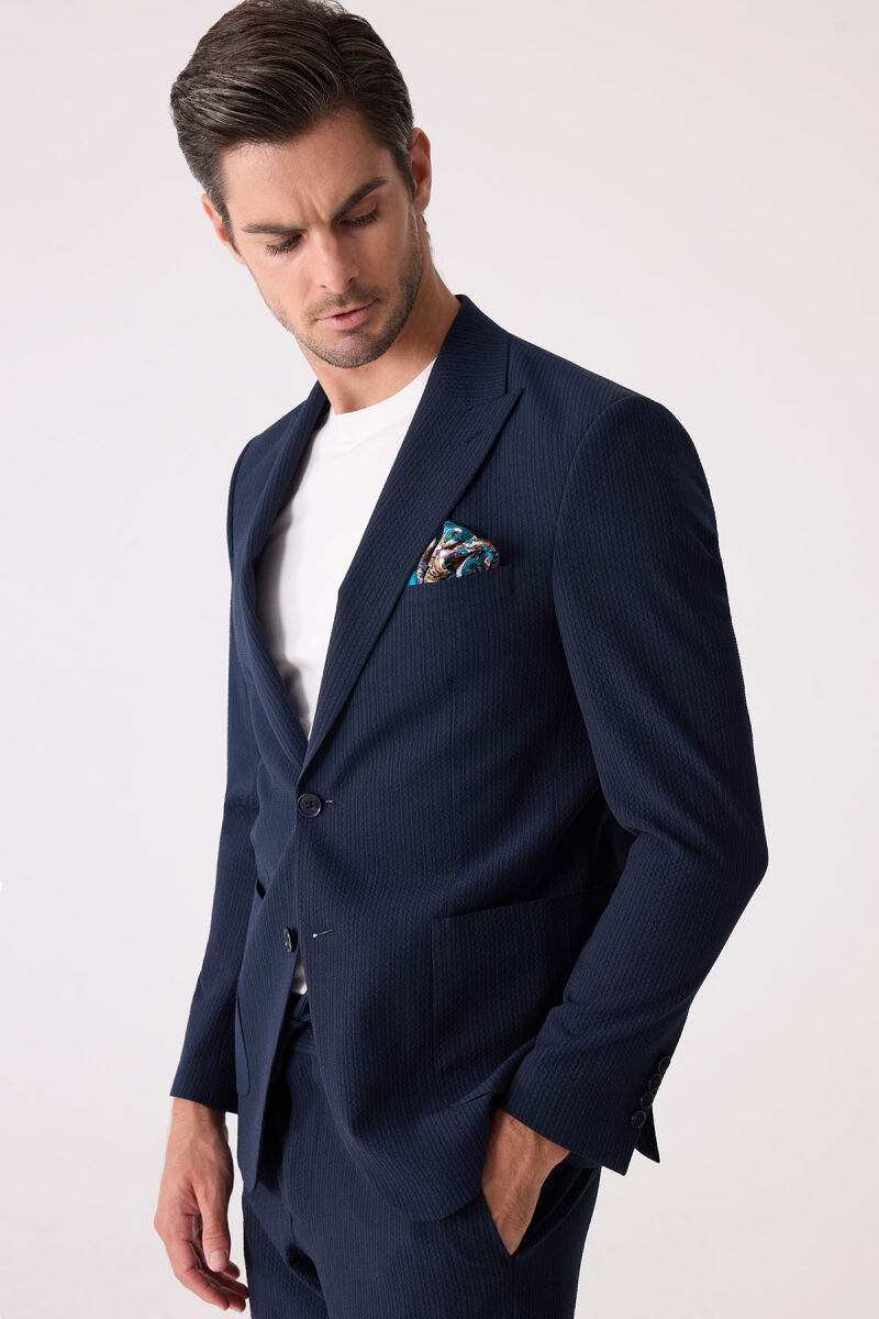 Erkek Lacivert Slim Fit Torba Cep Çizgili Jogger Pantolonlu Sivri Yaka Takım Elbise - 6