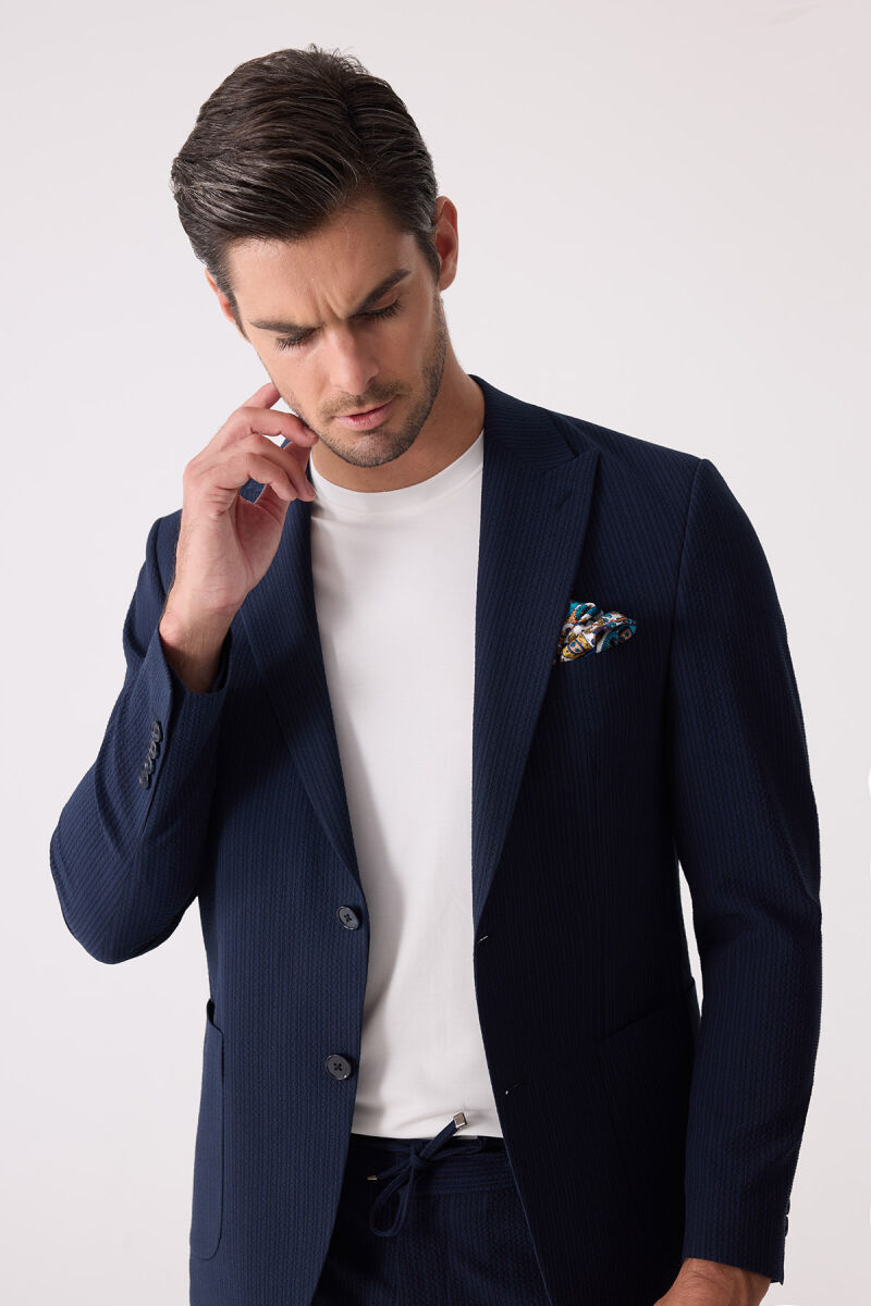 Erkek Lacivert Slim Fit Torba Cep Çizgili Jogger Pantolonlu Sivri Yaka Takım Elbise - 7