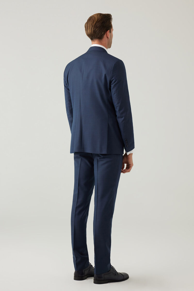 Erkek Lacivert Slim Fit Yelekli Sivri Yaka Kareli Takım Elbise - 12