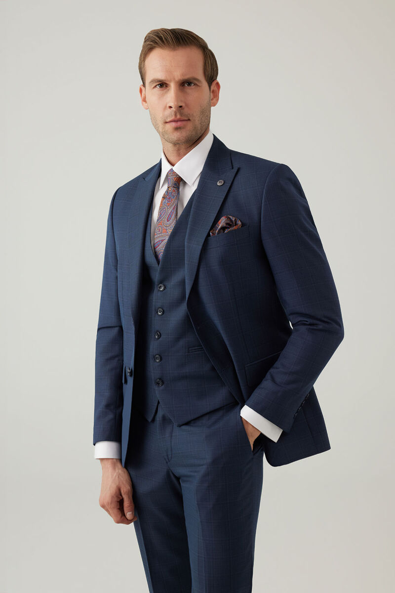 Erkek Lacivert Slim Fit Yelekli Sivri Yaka Kareli Takım Elbise - 3